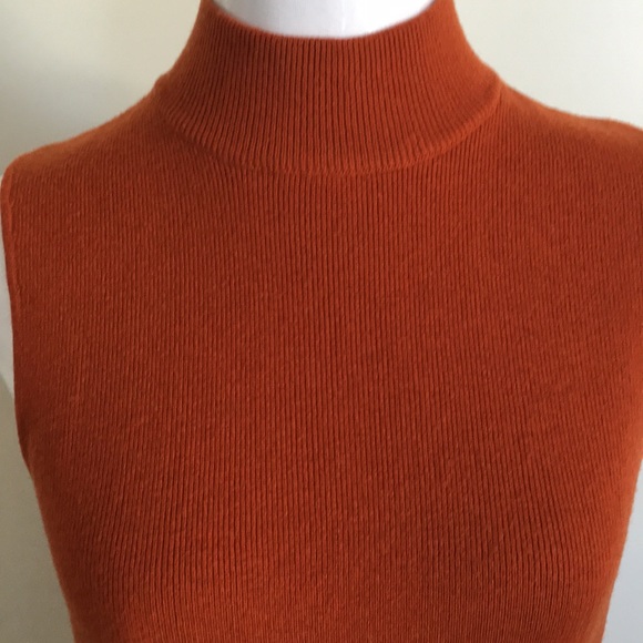 Witchery orange knit top. size S - Picture 2 of 4
